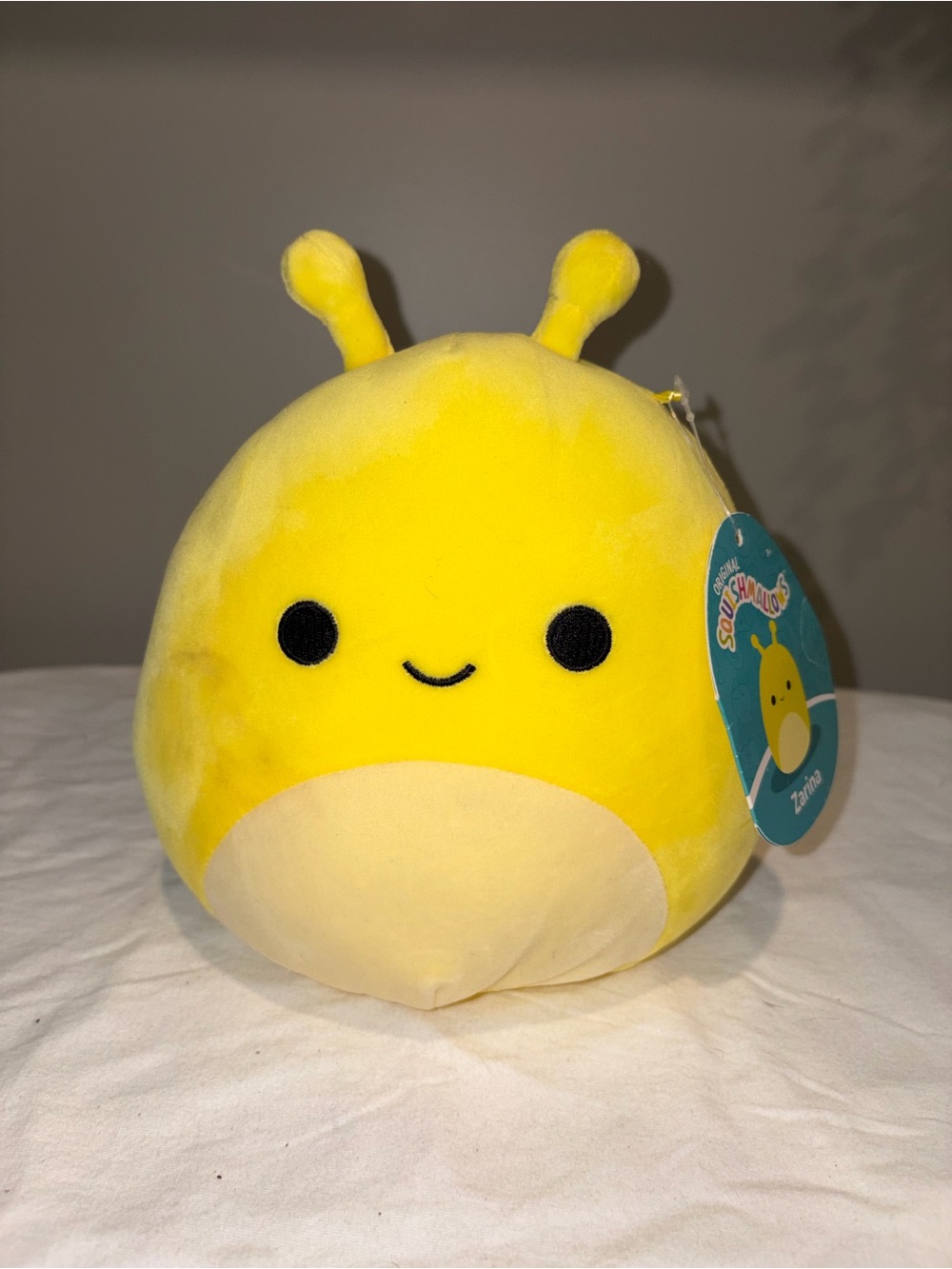 NWT Squishmallows Zarina Banana Slug 7.5β
